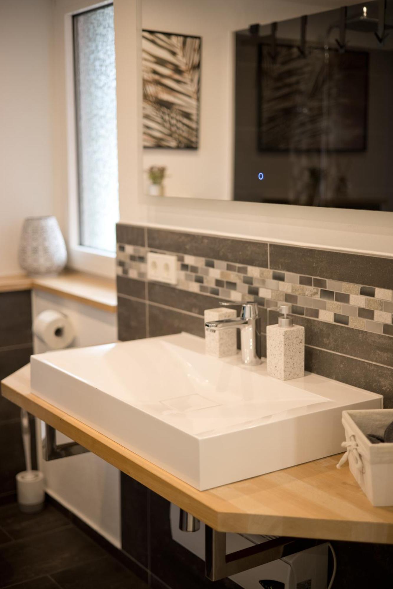 Moderne Wohnung Zum Wohlfuehlen Brachback المظهر الخارجي الصورة
